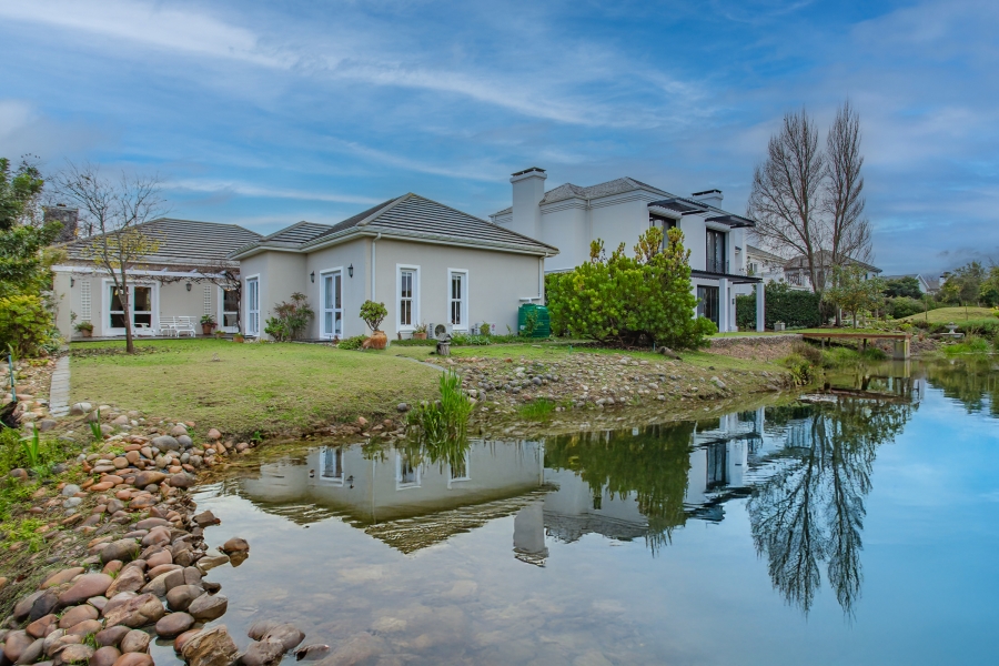 3 Bedroom Property for Sale in Val De Vie Estate Western Cape